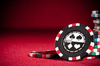 jp slot mobile app interface showing live casino tables and sportsbook markets